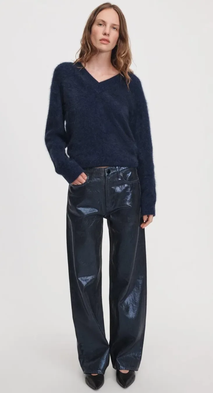 Marc Jacobs e-commerce — fashion portfolio image 8