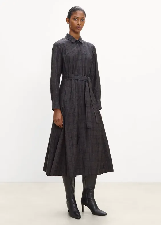 Marc Jacobs e-commerce — fashion portfolio image 13